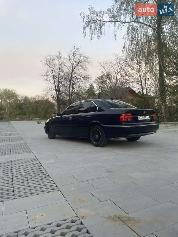 Седан BMW 5 Series 1998 в Самборе