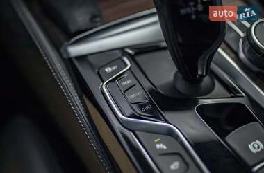Седан BMW 5 Series 2017 в 