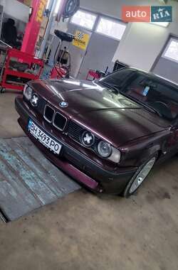Седан BMW 5 Series 1990 в 