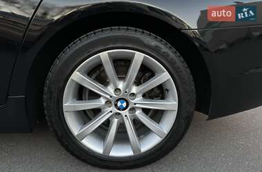 Седан BMW 5 Series 2013 в 