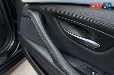 Седан BMW 5 Series 2013 в 
