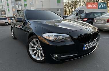 Седан BMW 5 Series 2013 в 