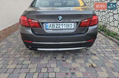 Седан BMW 5 Series 2012 в 