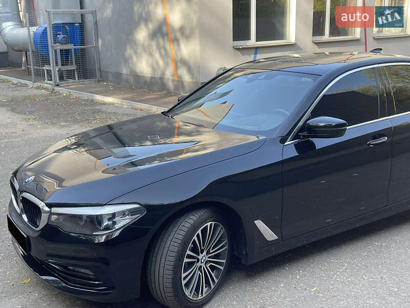 Седан BMW 5 Series 2017 в Харькове