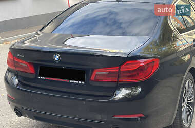 Седан BMW 5 Series 2017 в 