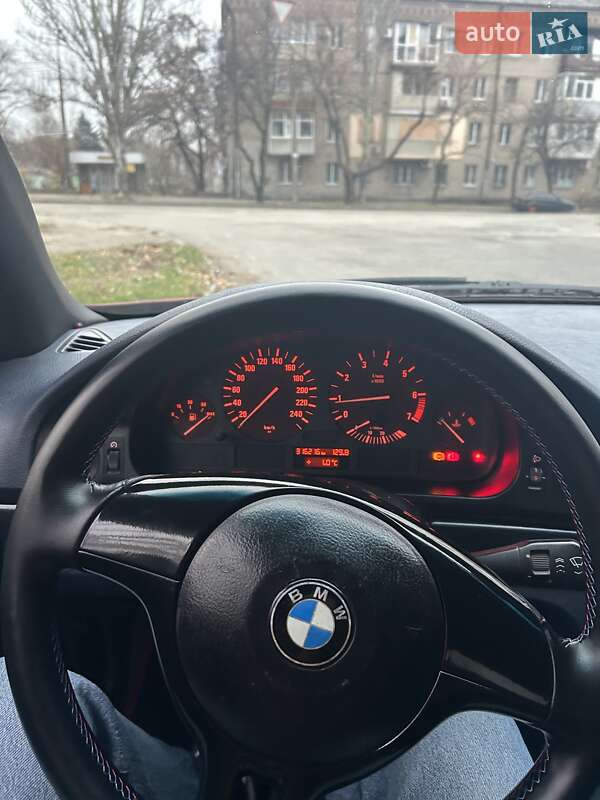 Седан BMW 5 Series 1997 в Запоріжжі