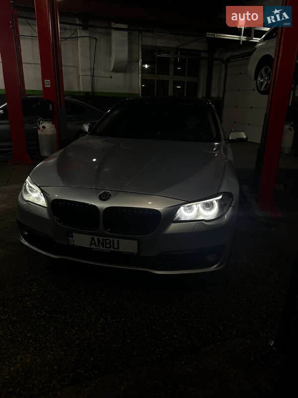 Седан BMW 5 Series 2015 в Києві