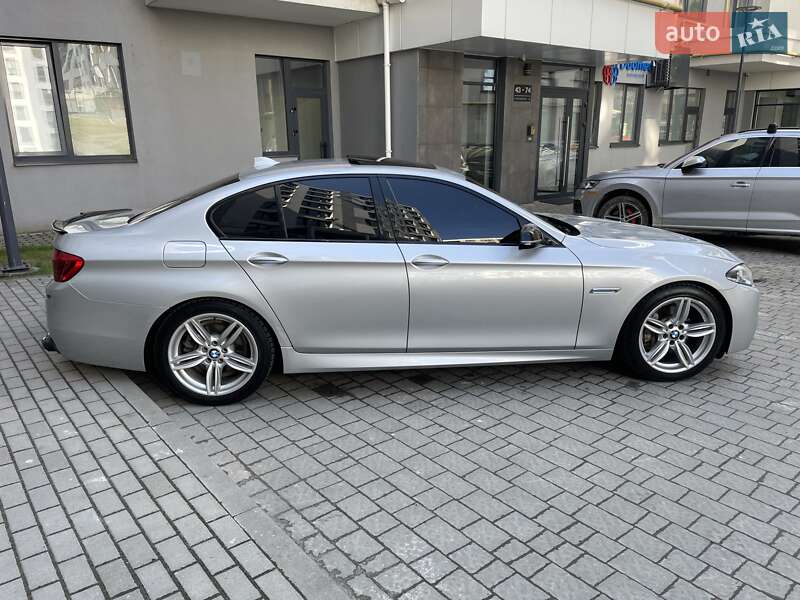 Седан BMW 5 Series 2014 в Львові