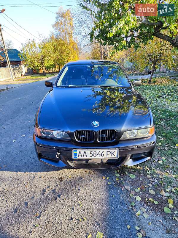 Седан BMW 5 Series 1999 в 