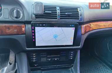 Седан BMW 5 Series 1999 в 