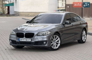 Седан BMW 5 Series 2013 в 
