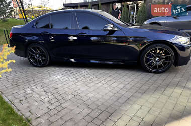 Седан BMW 5 Series 2015 в 