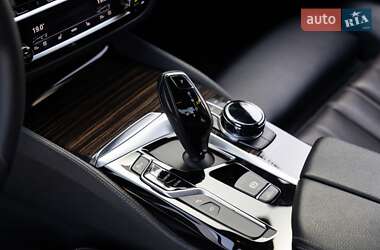 Седан BMW 5 Series 2018 в 