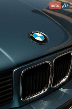 Седан BMW 5 Series 1993 в 