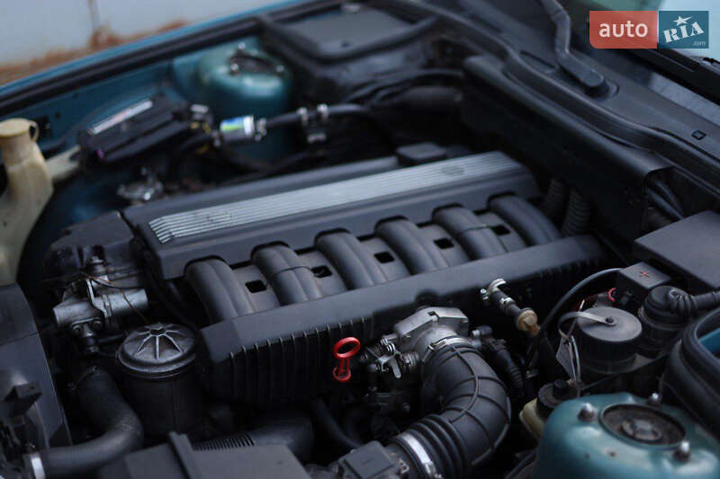 Седан BMW 5 Series 1993 в Харкові