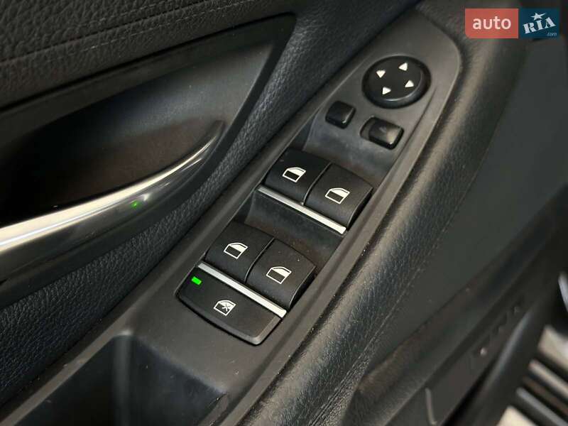 Седан BMW 5 Series 2014 в Одесі