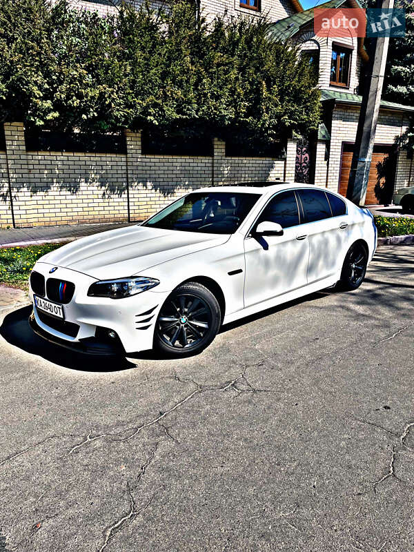 Седан BMW 5 Series 2014 в Киеве