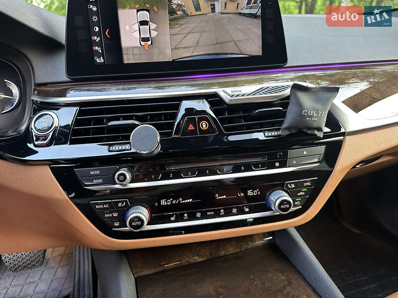 Седан BMW 5 Series 2017 в Києві