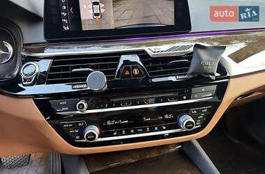 Седан BMW 5 Series 2017 в 