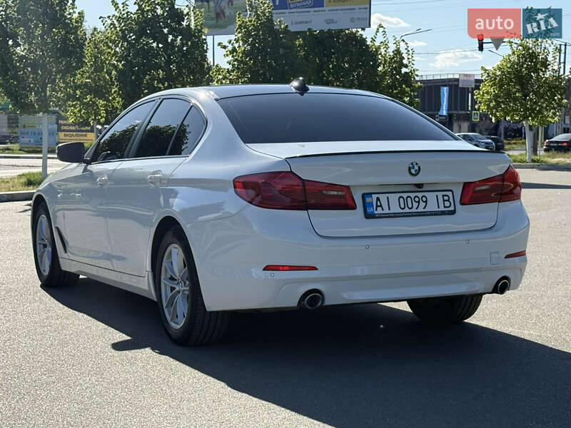 Седан BMW 5 Series 2017 в Києві