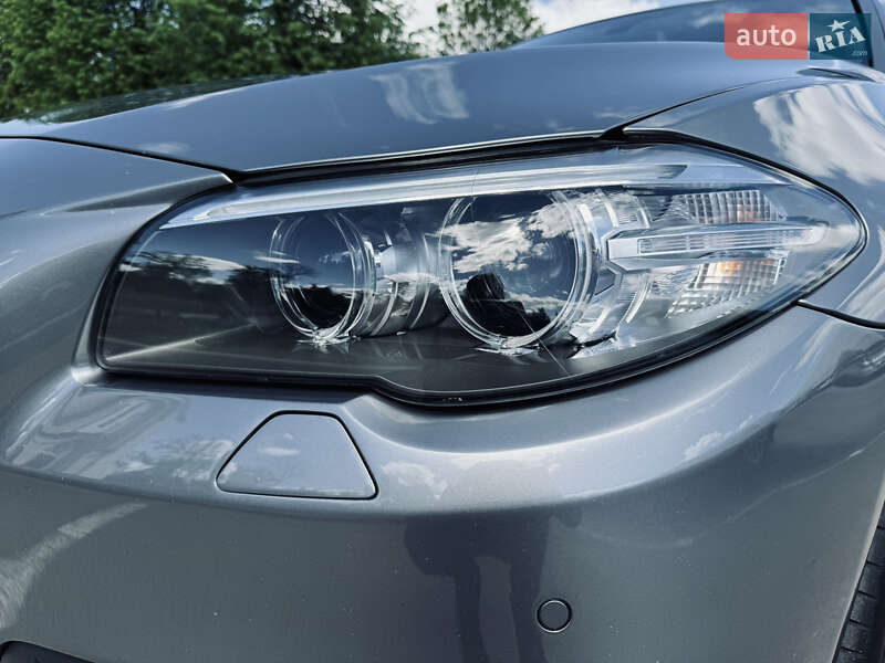 Седан BMW 5 Series 2015 в Житомире
