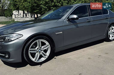 Седан BMW 5 Series 2015 в 
