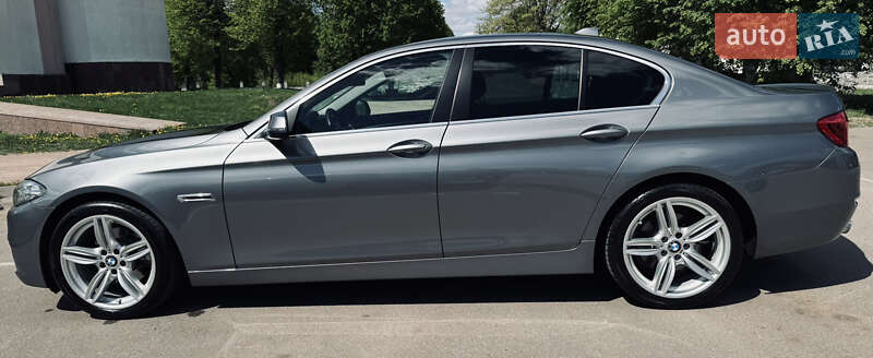 Седан BMW 5 Series 2015 в Житомире