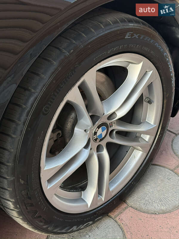 Седан BMW 5 Series 2014 в Вараші