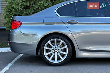 Седан BMW 5 Series 2013 в 