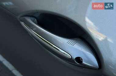 Седан BMW 5 Series 2013 в 