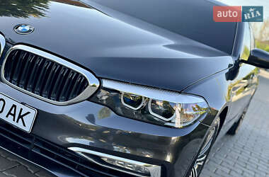 Седан BMW 5 Series 2019 в 