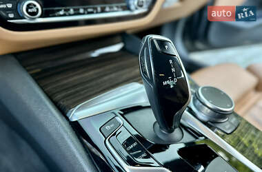 Седан BMW 5 Series 2019 в 