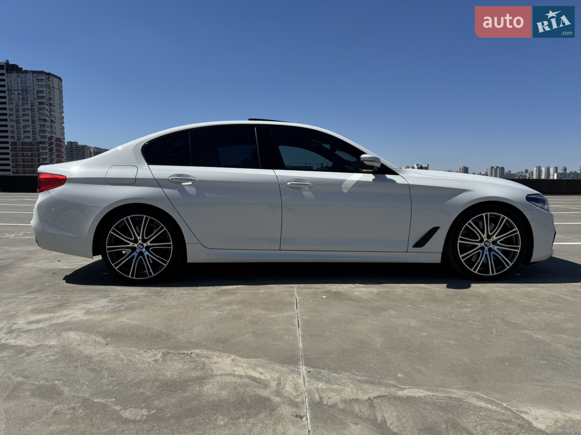 2017 BMW 5er - мініатюра 5