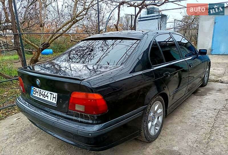 Седан BMW 5 Series 1995 в 