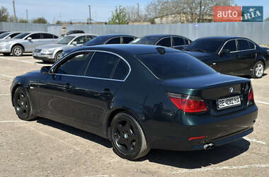 Седан BMW 5 Series 2005 в 