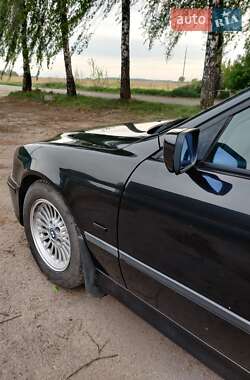 Універсал BMW 5 Series 1998 в 