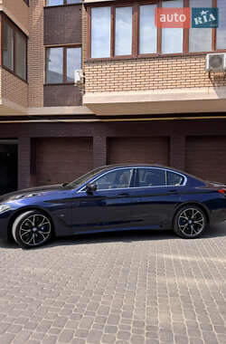 Седан BMW 5 Series 2020 в 