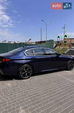 Седан BMW 5 Series 2020 в 