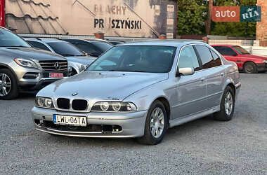 Седан BMW 5 Series 2001 в Рівному