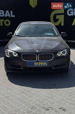 Седан BMW 5 Series 2014 в Львове