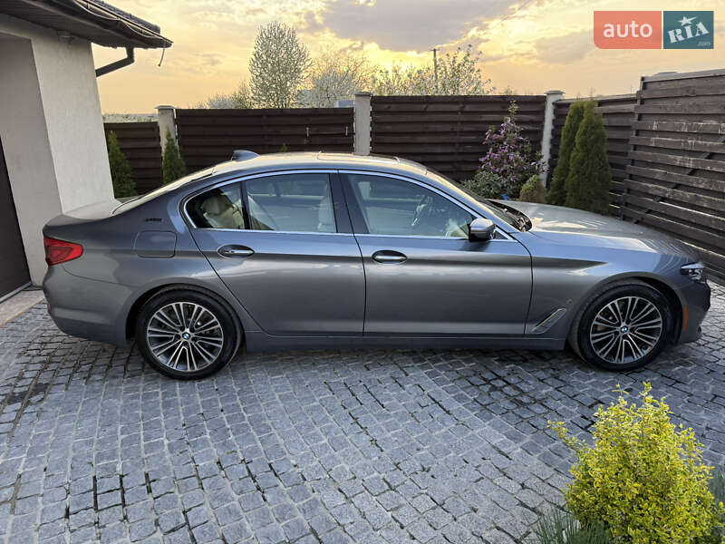 Седан BMW 5 Series 2017 в Тернополе