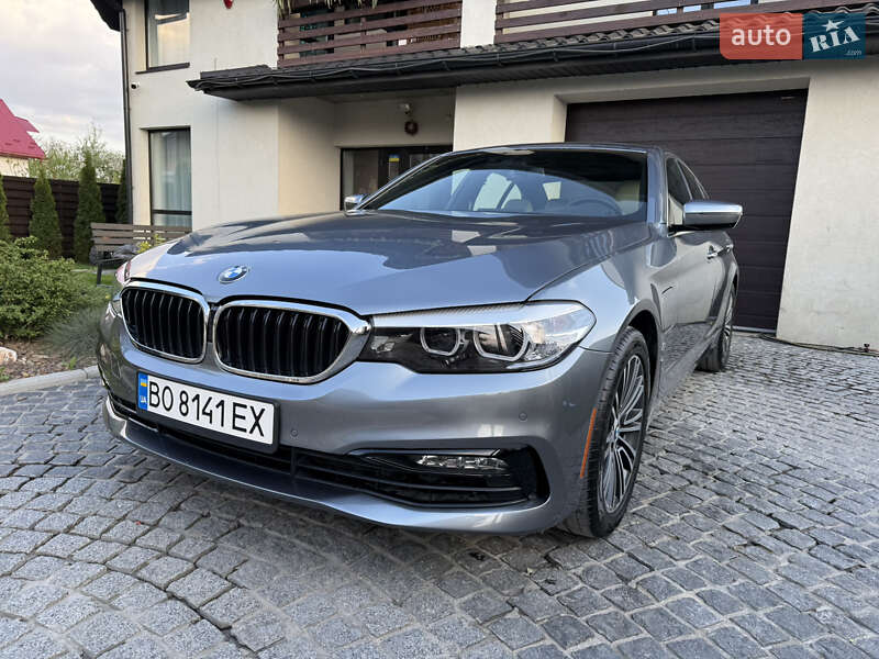 Седан BMW 5 Series 2017 в Тернополе