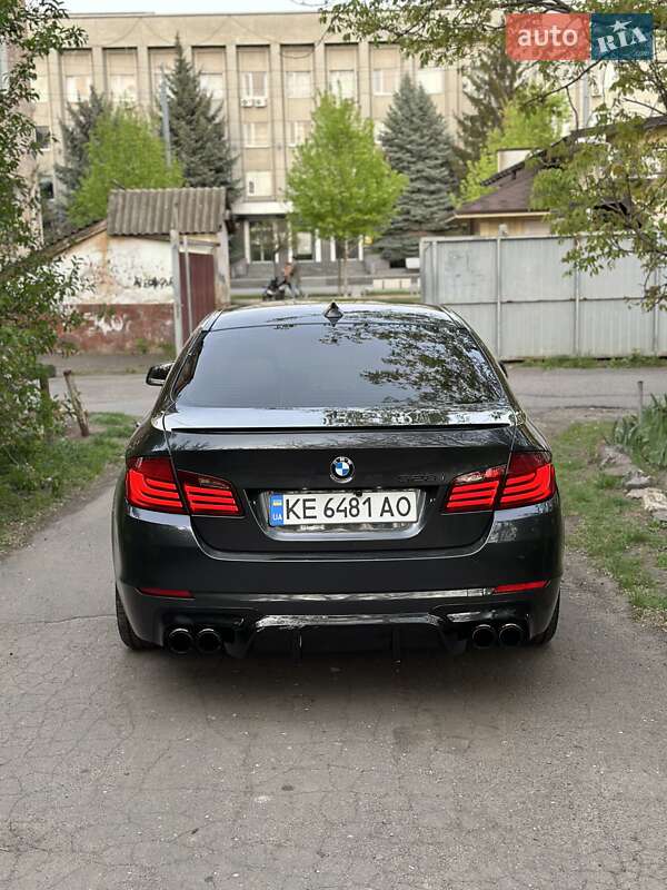 Седан BMW 5 Series 2011 в Виннице
