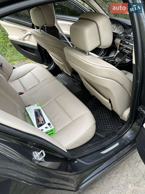 Седан BMW 5 Series 2011 в Виннице