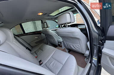 Седан BMW 5 Series 2008 в 