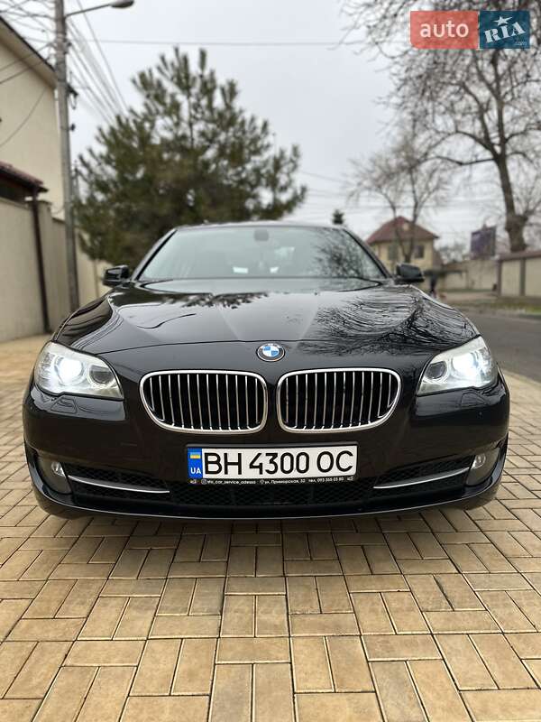 Седан BMW 5 Series 2012 в Одессе