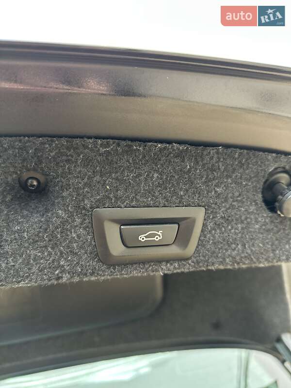 Седан BMW 5 Series 2012 в Одессе