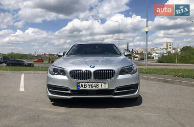 Седан BMW 5 Series 2014 в 