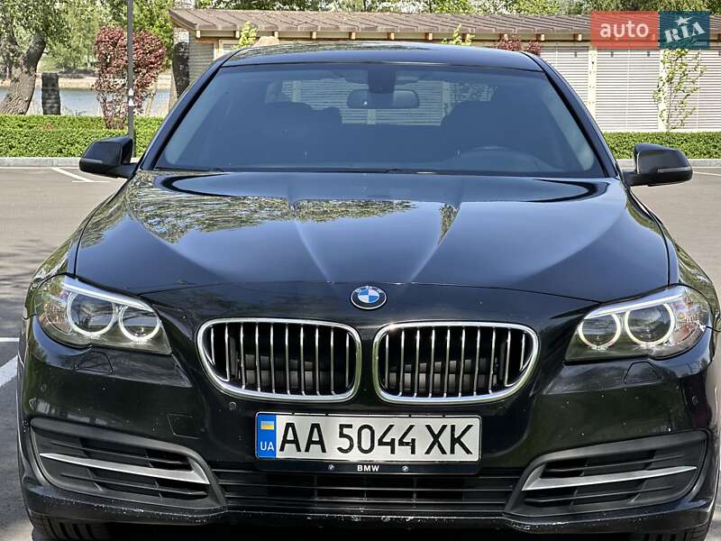Седан BMW 5 Series 2014 в Києві