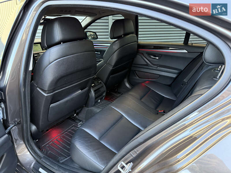 Седан BMW 5 Series 2012 в Рівному